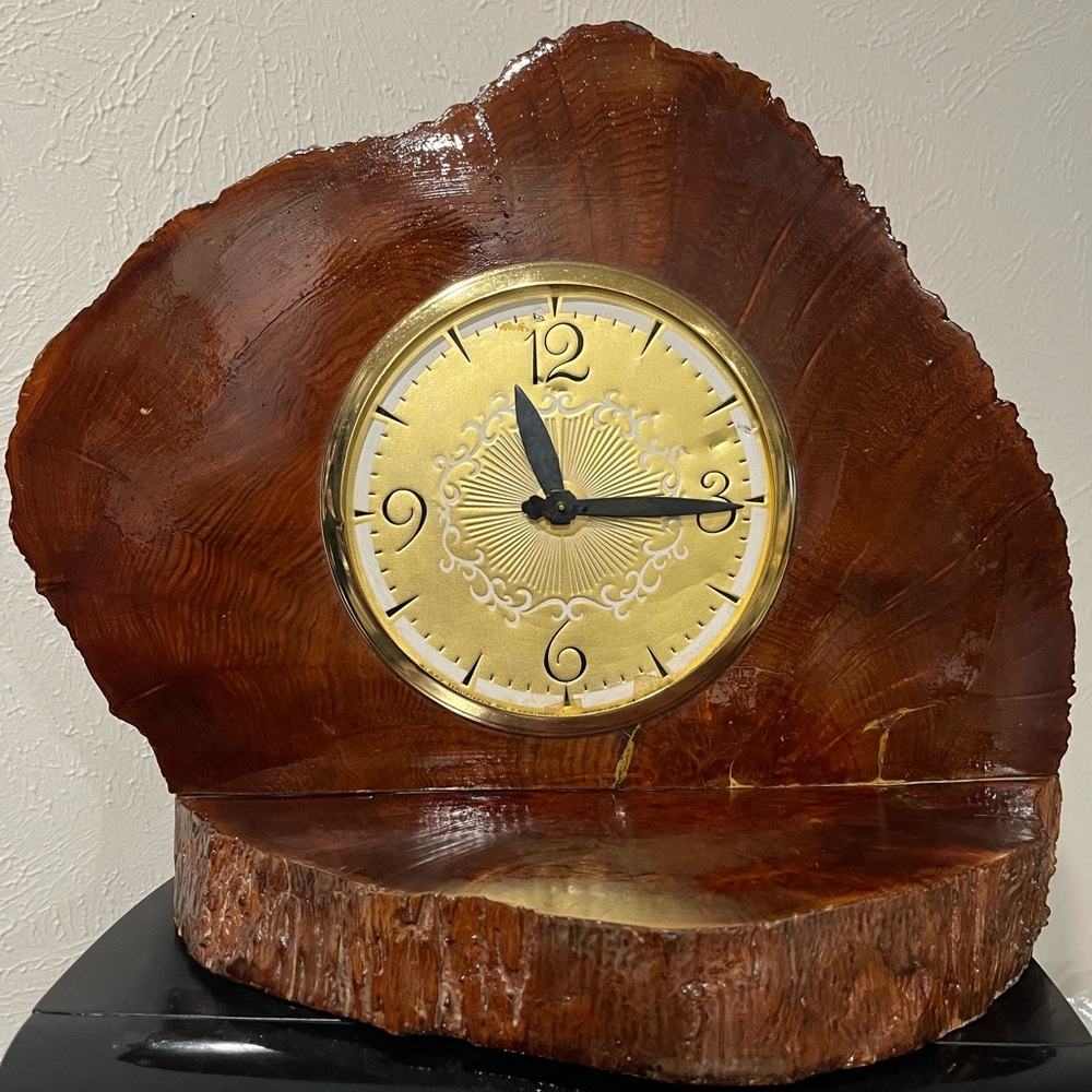 Vintage MCM  Lanshire California redwood live edge electric mantle clock